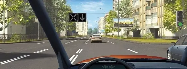 Разрешено ли Вам за перекрёстком выехать на полосу с реверсивным движением?