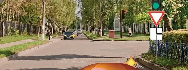 Обязаны ли Вы уступить дорогу легковому автомобилю при повороте направо?