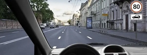 С какой максимальной скоростью Вы имеете право продолжить движение на грузовом автомобиле с разрешённой максимальной массой не более 3,5 т?